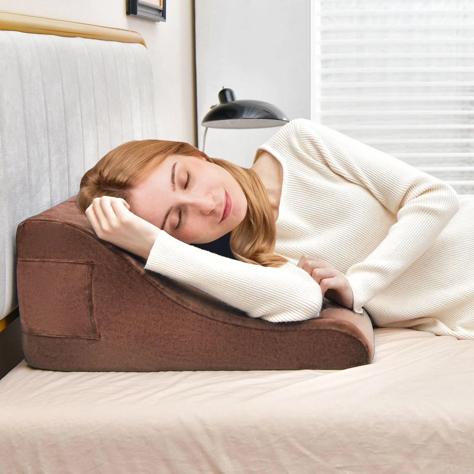 Wedge Pillow Set with Integrated Tablet Stand and Side Pockets