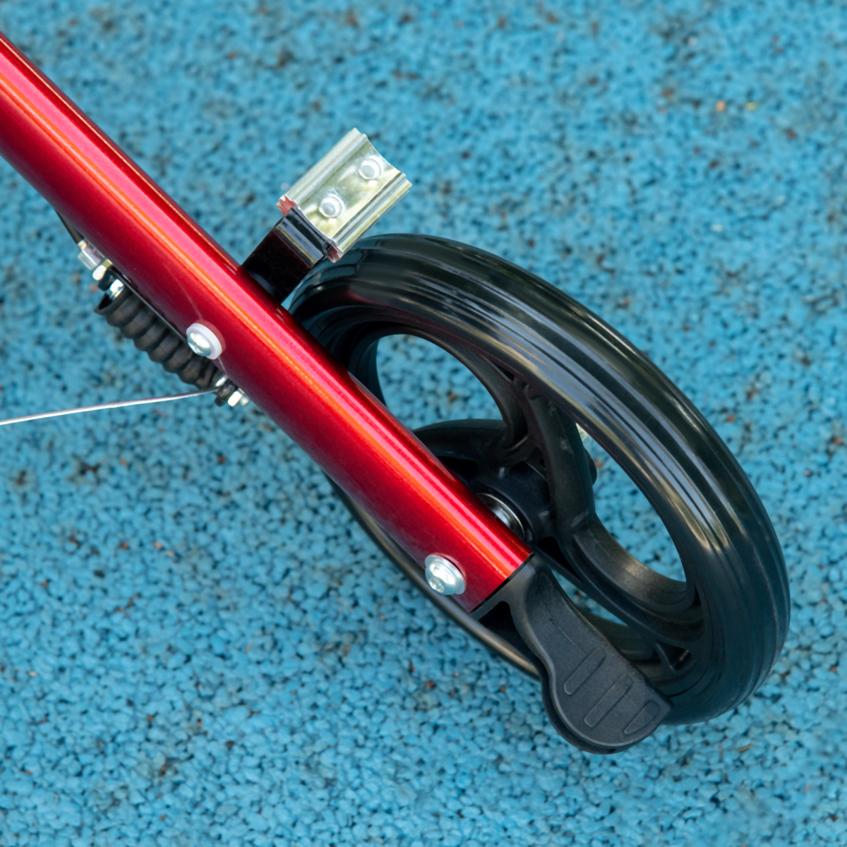 Lightweight 4-Wheel Rollator Walker with Seat, Bag & Dual Brakes – Adjustable Height (Red)