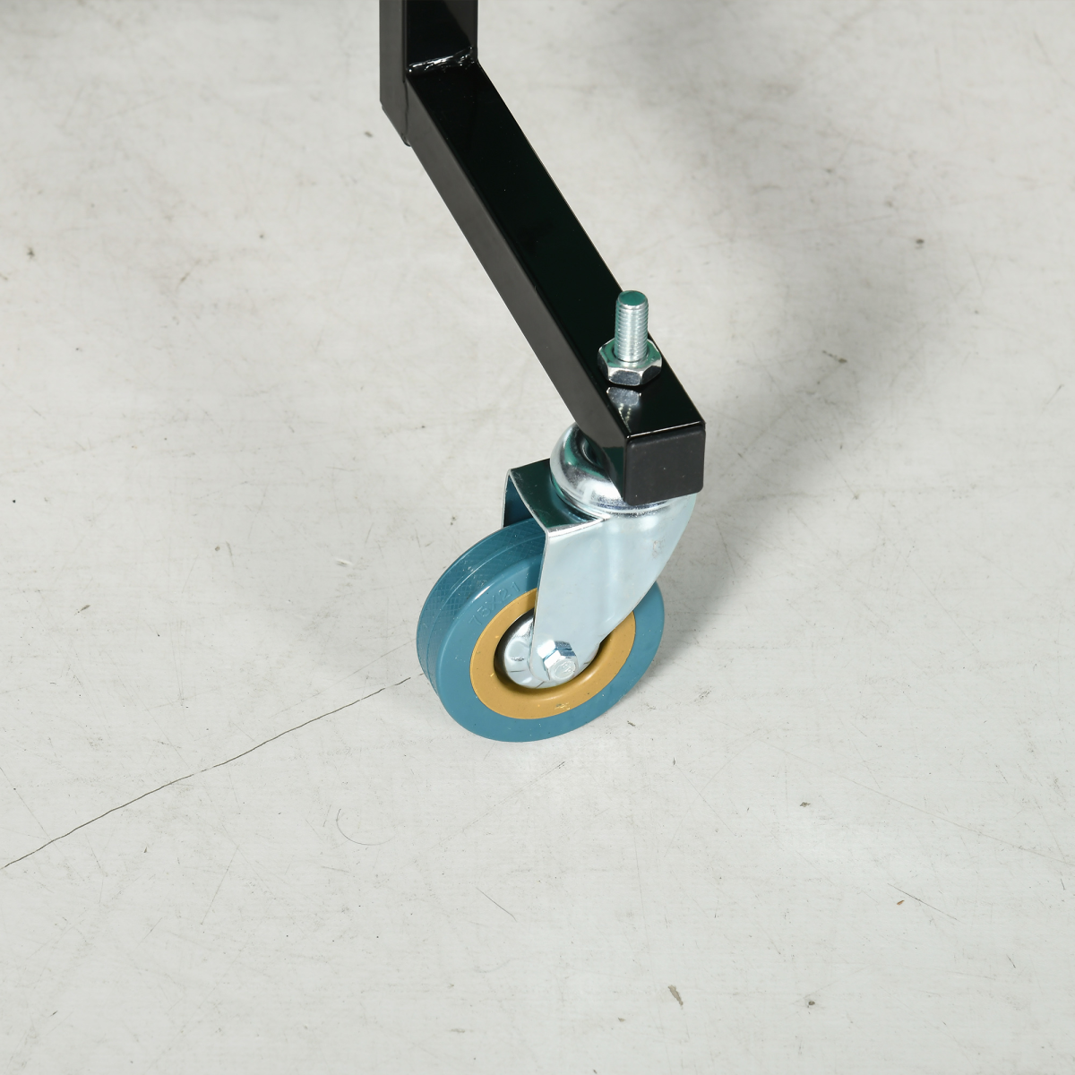 SPORTNOW 9FT Folding Table Tennis Table with 8 Wheels – Indoor & Outdoor Use