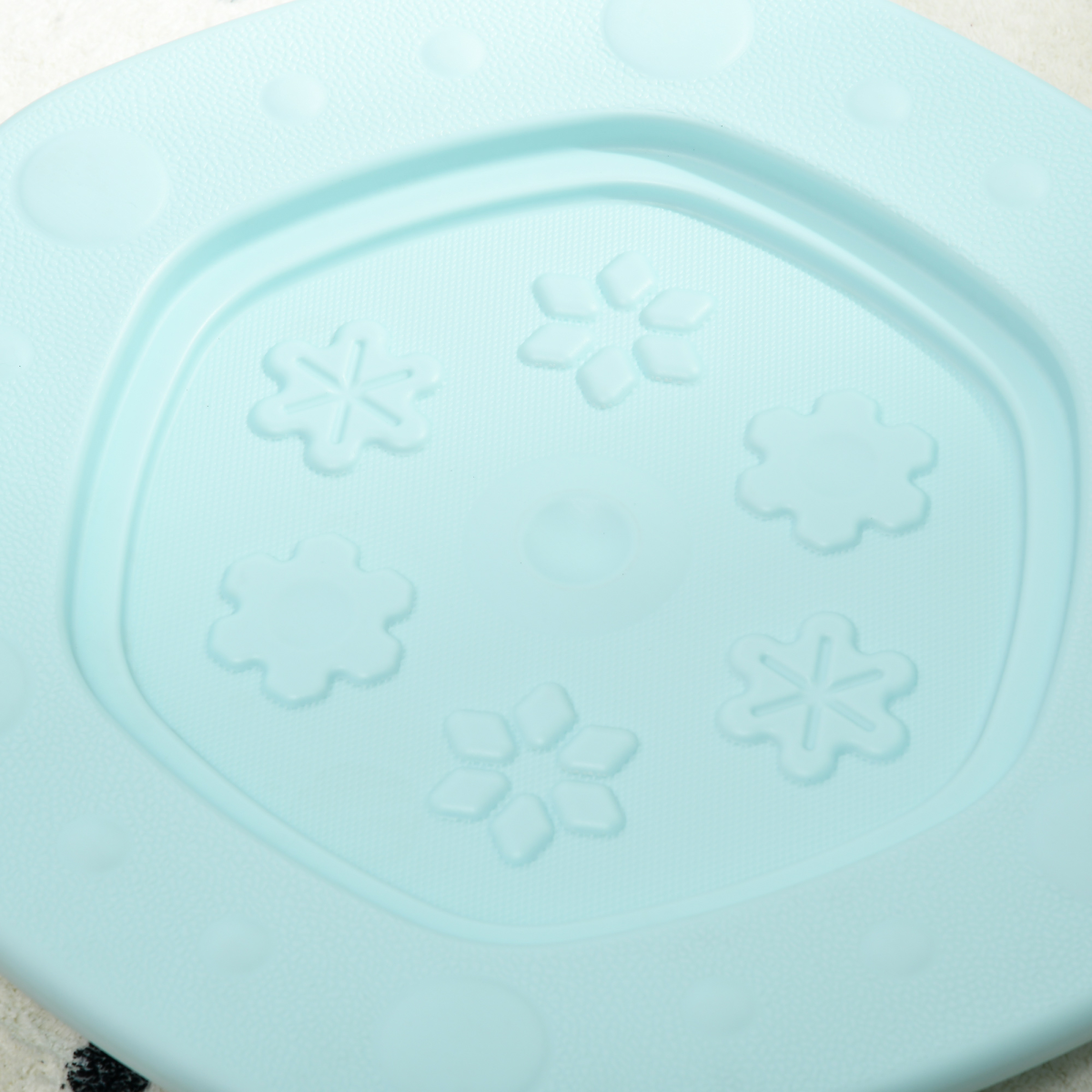 ZONEKIZ 2-in-1 Kids Balance Board with Ball Game – Blue