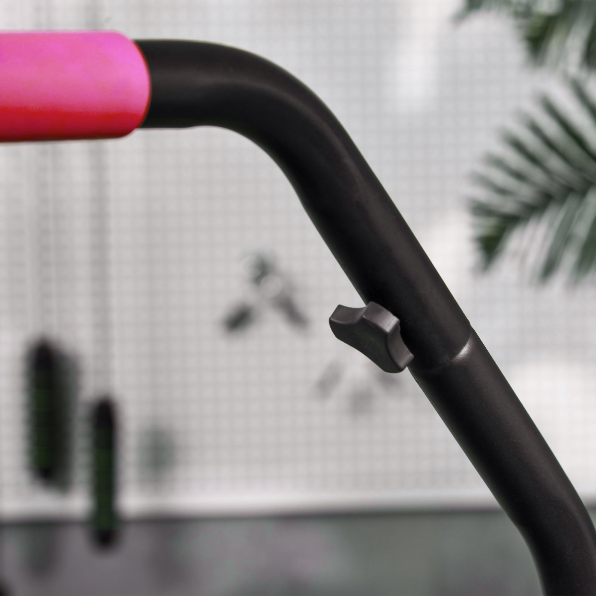 40" Mini Fitness Trampoline with Adjustable Handle – Pink