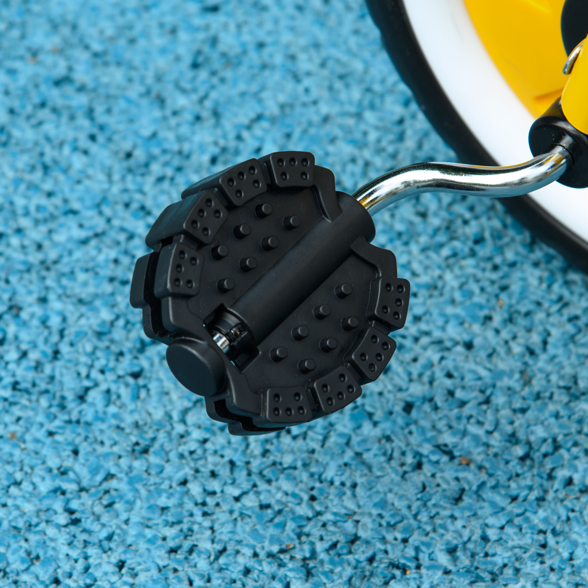 AIYAPLAY Trike with Adjustable Seat & Basket – Kids Tricycle for 2-5 Years (Yellow)