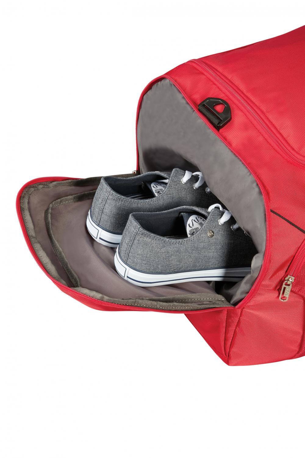 American Tourister P503346 Duffle Gym Bag: Spacious, Stylish & Lightweight! - All Round Fitness